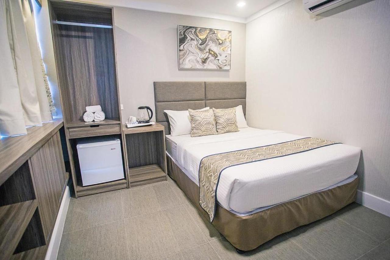 Anika Suites Cebu Exterior foto